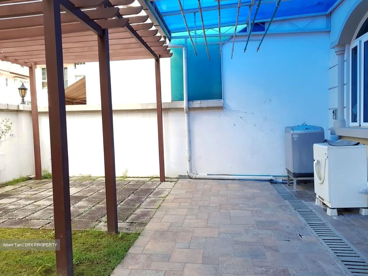Lengkong Dua (D14), Semi-Detached #577900011